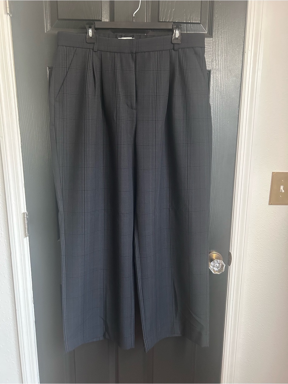 Women’s Curve Love Wide Leg Sloan Tailored Pant in Black/Grey Plaid